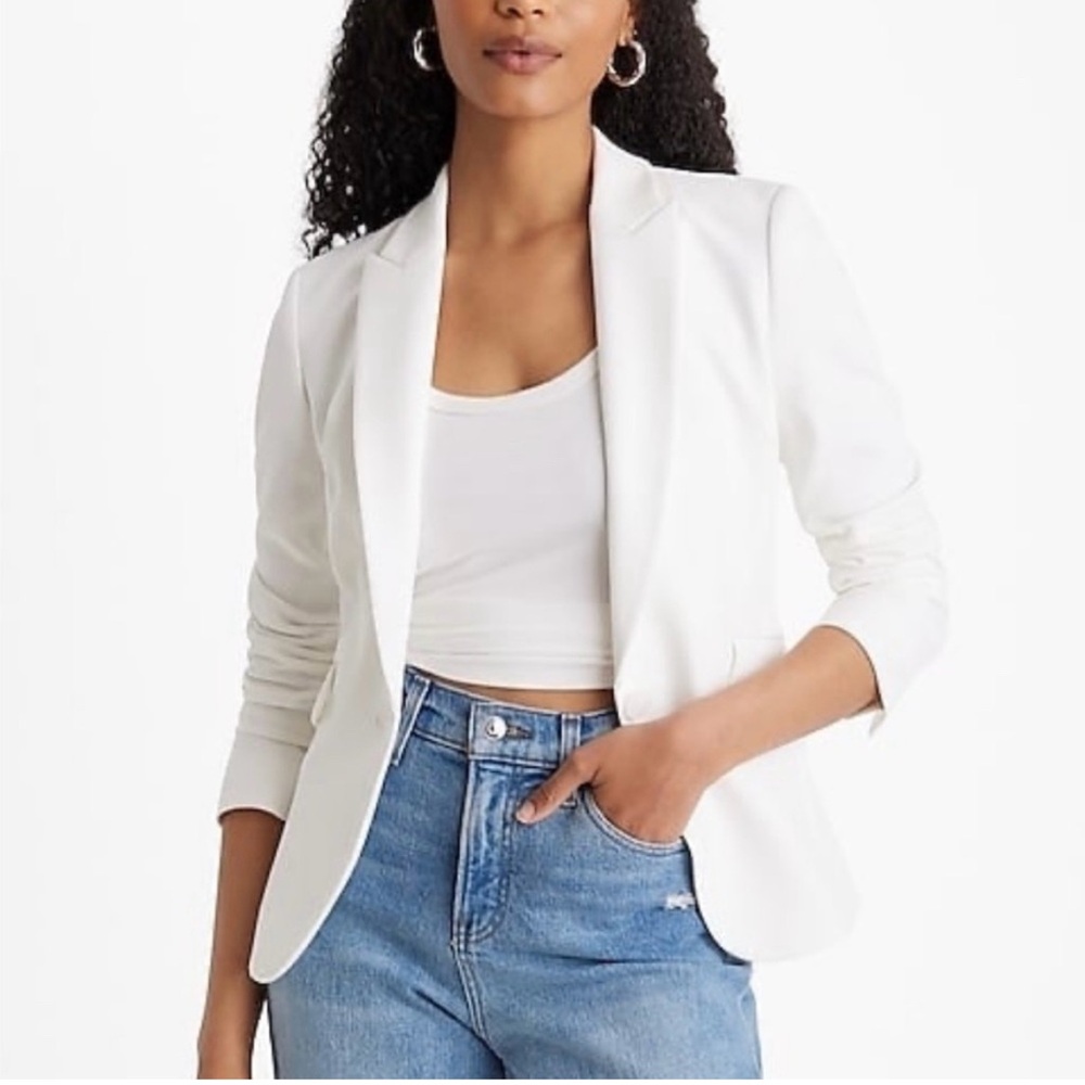 Editor Fitted One Button Blazer